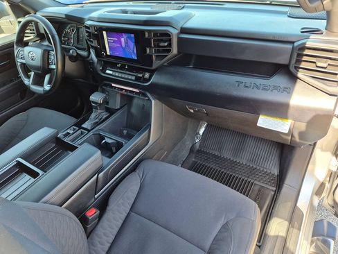 Used 2025 Toyota Tundra SR w/ SR Tow Package AWD/4WD image 31