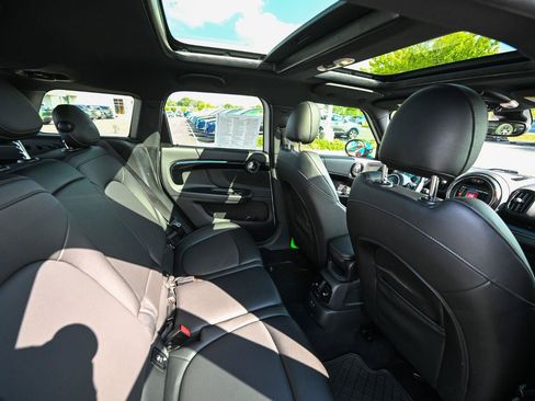 Used 2019 MINI Cooper Countryman S w/ Premium Package AWD/4WD image 26