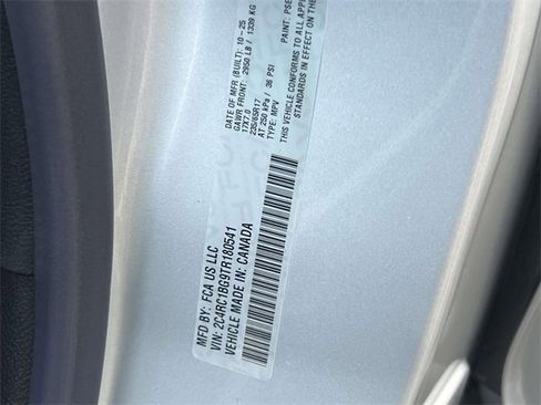 New 2026 Chrysler Pacifica Select image 30