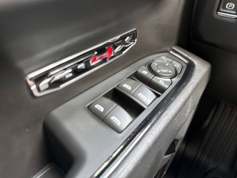 Used 2022 GMC Sierra 1500 AT4X AWD/4WD image 26