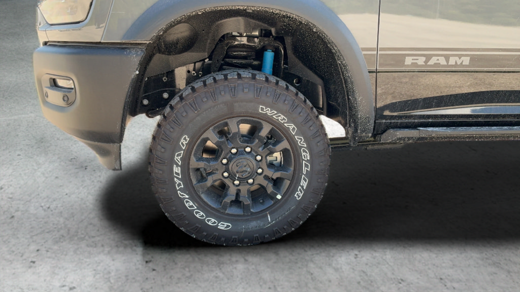 New 2027 RAM 2500 4x4 Crew Cab image 25