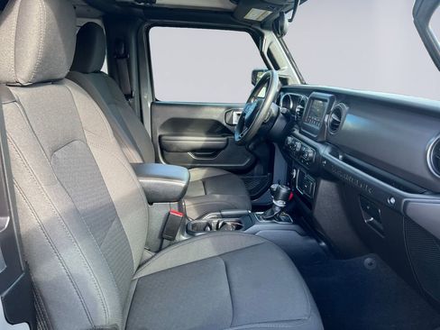 Certified 2023 Jeep Wrangler Sport image 18