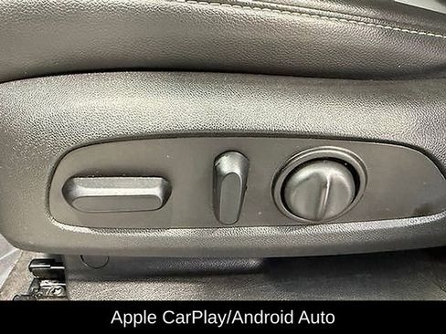 Used 2021 GMC Acadia SLT image 20