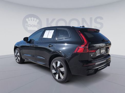 New 2025 Volvo XC60 T8 Plus w/ Protection Package Premier image 4