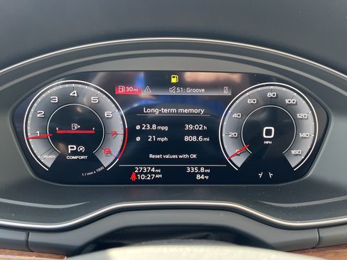 Used 2023 Audi Q5 2.0T Premium Plus w/ Premium Plus Package AWD/4WD image 21
