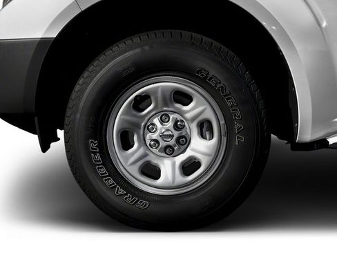 Used 2018 Nissan Frontier S RWD image 14