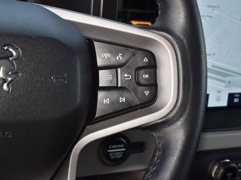 Used 2022 Ford Bronco Badlands image 25