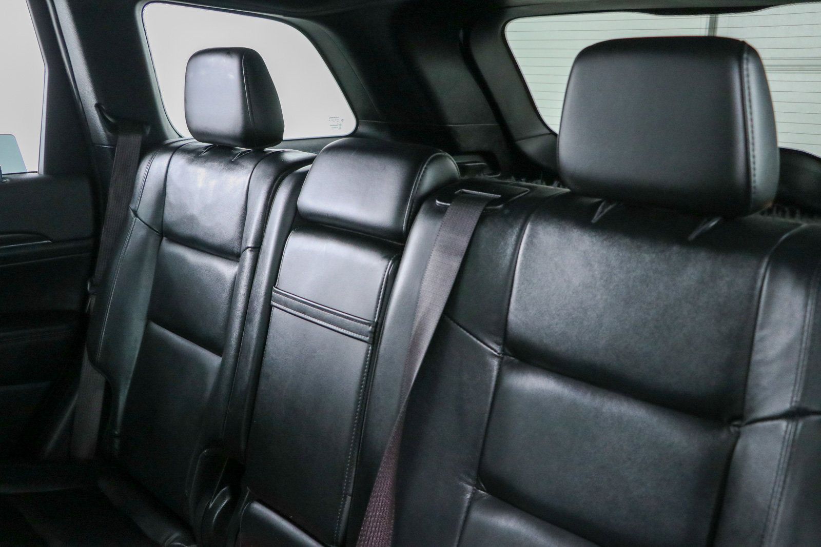 Used 2021 Jeep Grand Cherokee Limited RWD image 25