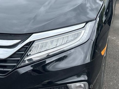 Used 2018 Honda Odyssey Elite image 7
