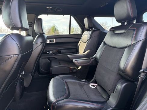 Used 2023 Ford Explorer ST w/ Equipment Group 401A image 17