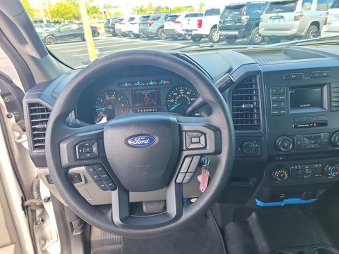 Used 2017 Ford F150 XL w/ Equipment Group 101A Mid RWD image 16