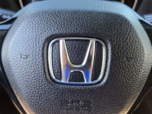 Used 2024 Honda Pilot Touring image 28