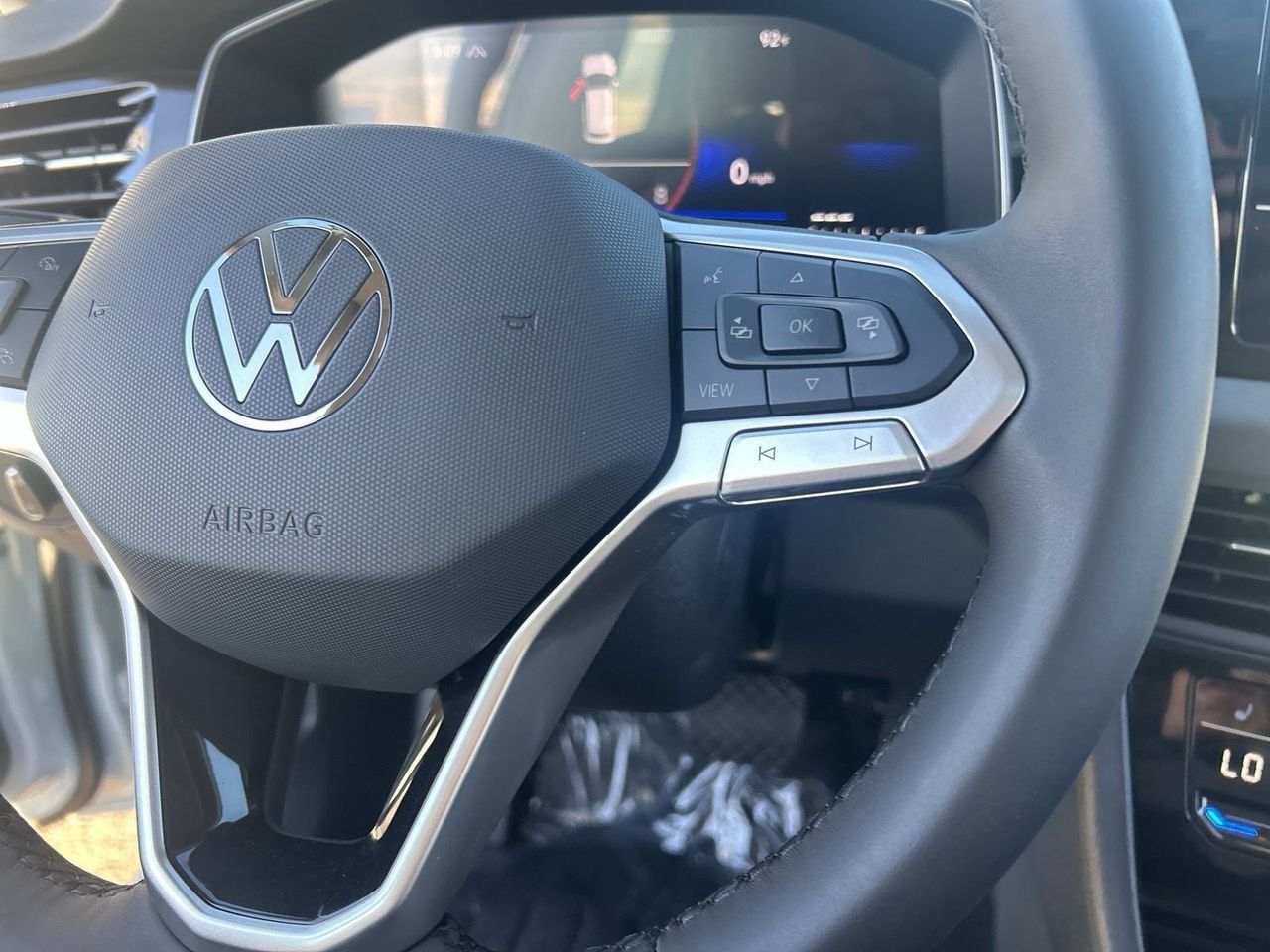 New 2026 Volkswagen Jetta SE FWD image 21