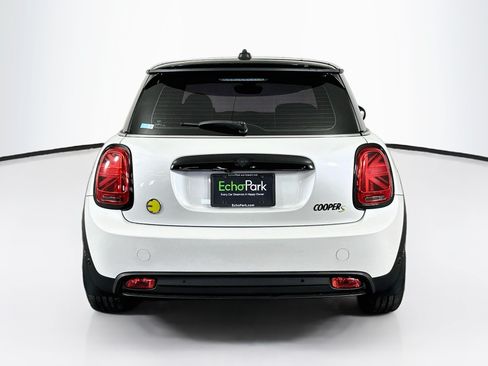 Used 2024 MINI Cooper SE FWD image 7