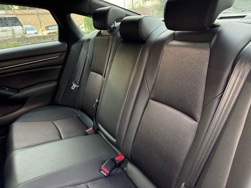 Used 2019 Honda Accord Sport image 17