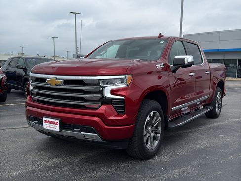 Certified 2024 Chevrolet Silverado 1500 High Country w/ Technology Package AWD/4WD image 2