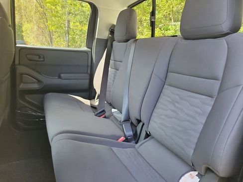 New 2026 Nissan Frontier SV w/ Tow Package AWD/4WD image 8