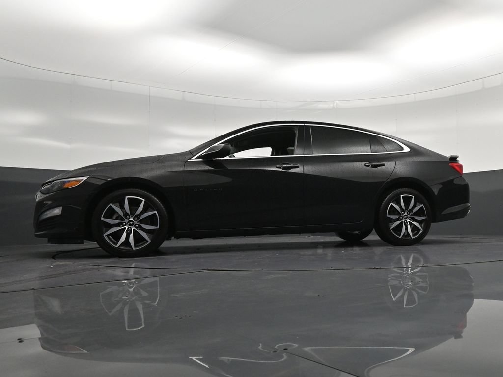 Used 2024 Chevrolet Malibu RS FWD image 30
