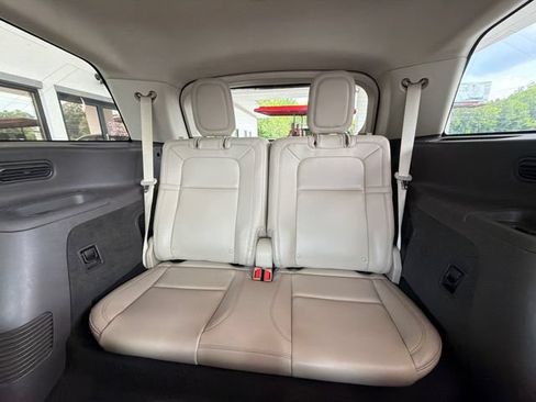 Used 2021 Lincoln Aviator Reserve w/ Equipment Group 201A AWD/4WD image 39