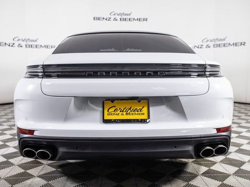 Used 2025 Porsche Panamera image 7