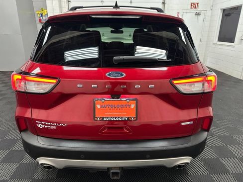 Used 2020 Ford Escape Titanium AWD/4WD image 9