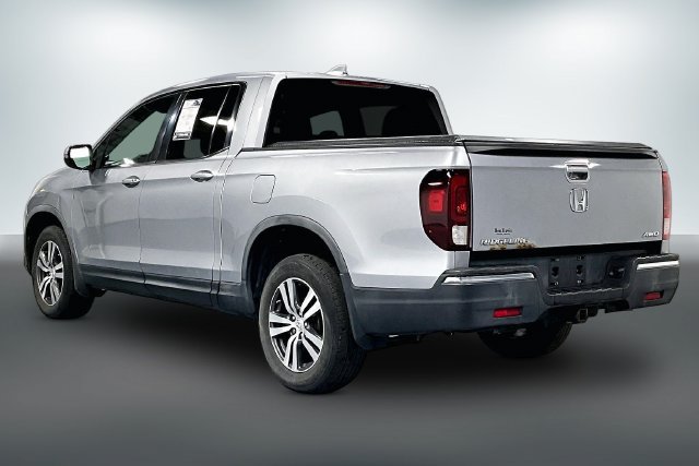 Used 2017 Honda Ridgeline RTS image 5