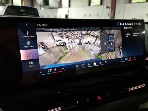 New 2026 BMW 530i w/ Premium Package image 25