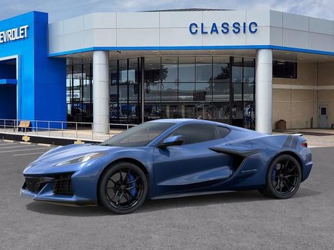 New 2027 Chevrolet Corvette Grand Sport RWD image 2