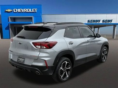 Used 2023 Chevrolet TrailBlazer RS FWD image 5