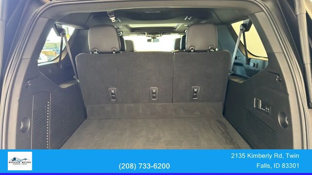 Used 2021 GMC Yukon XL Denali w/ LPO, Illumination Package AWD/4WD image 25