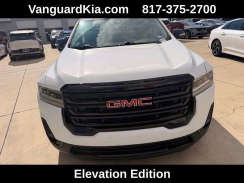 Used 2023 GMC Acadia SLT w/ Elevation Edition FWD image 7