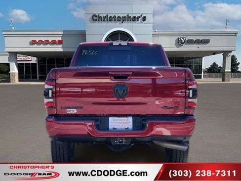 Used 2020 RAM 2500 Laramie w/ Night Edition AWD/4WD image 4