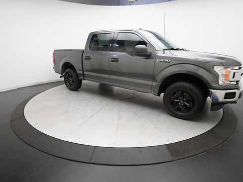 Used 2018 Ford F150 XLT image 11