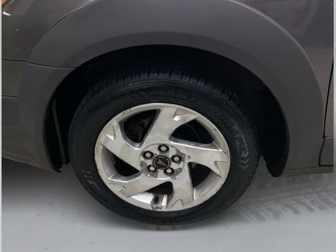Used 2003 Pontiac Vibe w/ Power Group Value Package FWD image 18