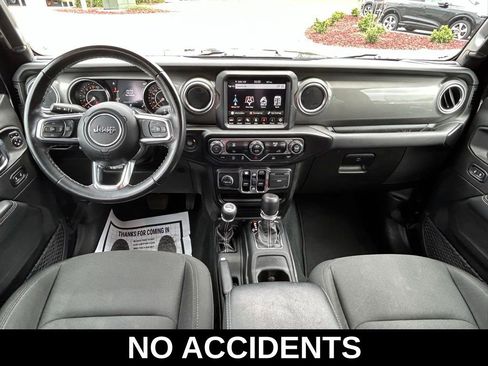 Used 2022 Jeep Wrangler Unlimited Sahara image 10