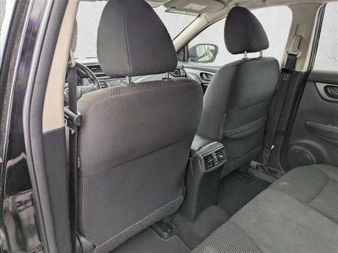 Used 2018 Nissan Rogue Sport S w/ S Appearance Package FWD image 22