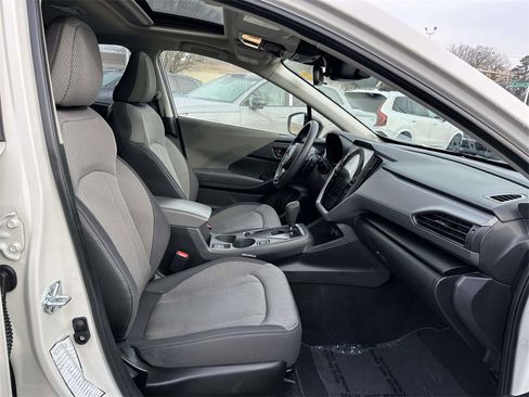 Used 2024 Subaru Crosstrek 2.0i Premium image 12
