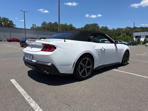 Used 2024 Ford Mustang Premium RWD image 8
