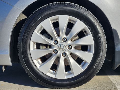 Used 2014 Honda Accord EX-L image 11