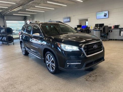 Used 2021 Subaru Ascent Touring w/ Popular Package #2 AWD/4WD image 3