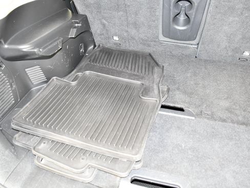 Used 2015 Nissan Rogue S AWD/4WD image 48