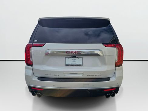 Used 2024 GMC Yukon Denali w/ Denali Reserve Package AWD/4WD image 5