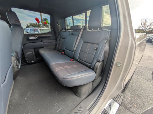 New 2026 Chevrolet Silverado 1500 High Country w/ Technology Package image 8