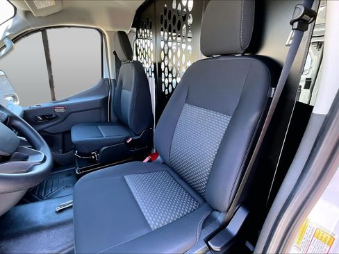Used 2026 Ford Transit 250 Low Roof w/ Exterior Upgrade Package RWD image 21