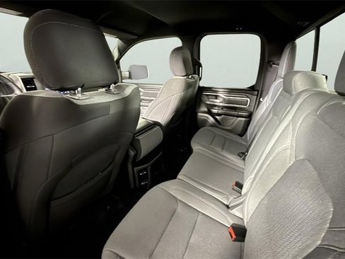Used 2023 RAM 1500 Big Horn image 28