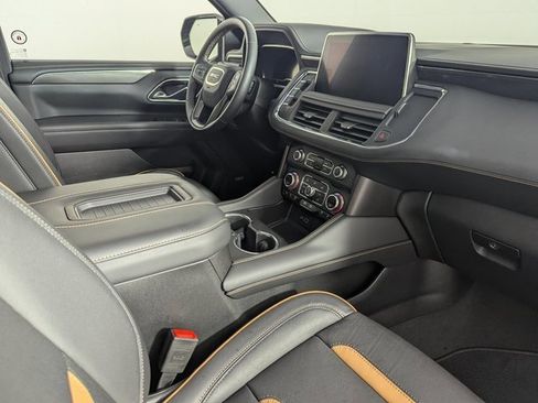 Used 2024 GMC Yukon AT4 image 29