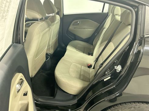 Used 2015 Kia Rio LX w/ Power Package image 18