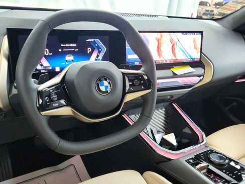 Used 2025 BMW X3 xDrive30i w/ Convenience Package image 20