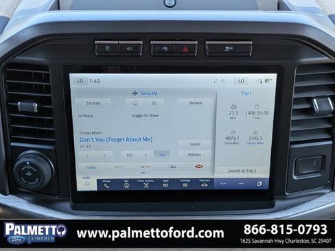 Used 2023 Ford F150 Lariat w/ Equipment Group 502A High AWD/4WD image 18