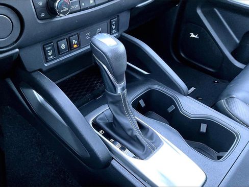 Used 2024 Nissan Frontier SL w/ Technology Package image 29